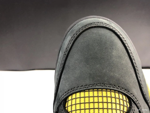 TopPick 4 1030 Retro Thunder 308497- Jordan Air 1230